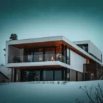 Nowoczesny dom z elementami energooszczędnymi, inteligentną automatyką i designem w stylu japandi